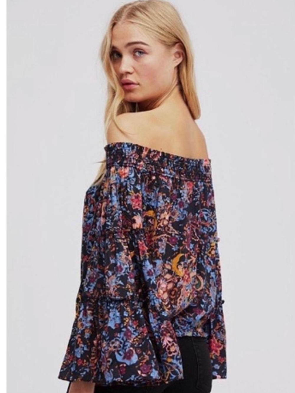 Free People Free Spirit Printed Off-The Shoulder Bell Sleeve Blouse Boho - Picture 2 of 2